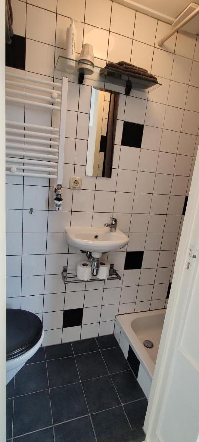 Uit Alle Windstreken Hindeloopen Exterior photo
