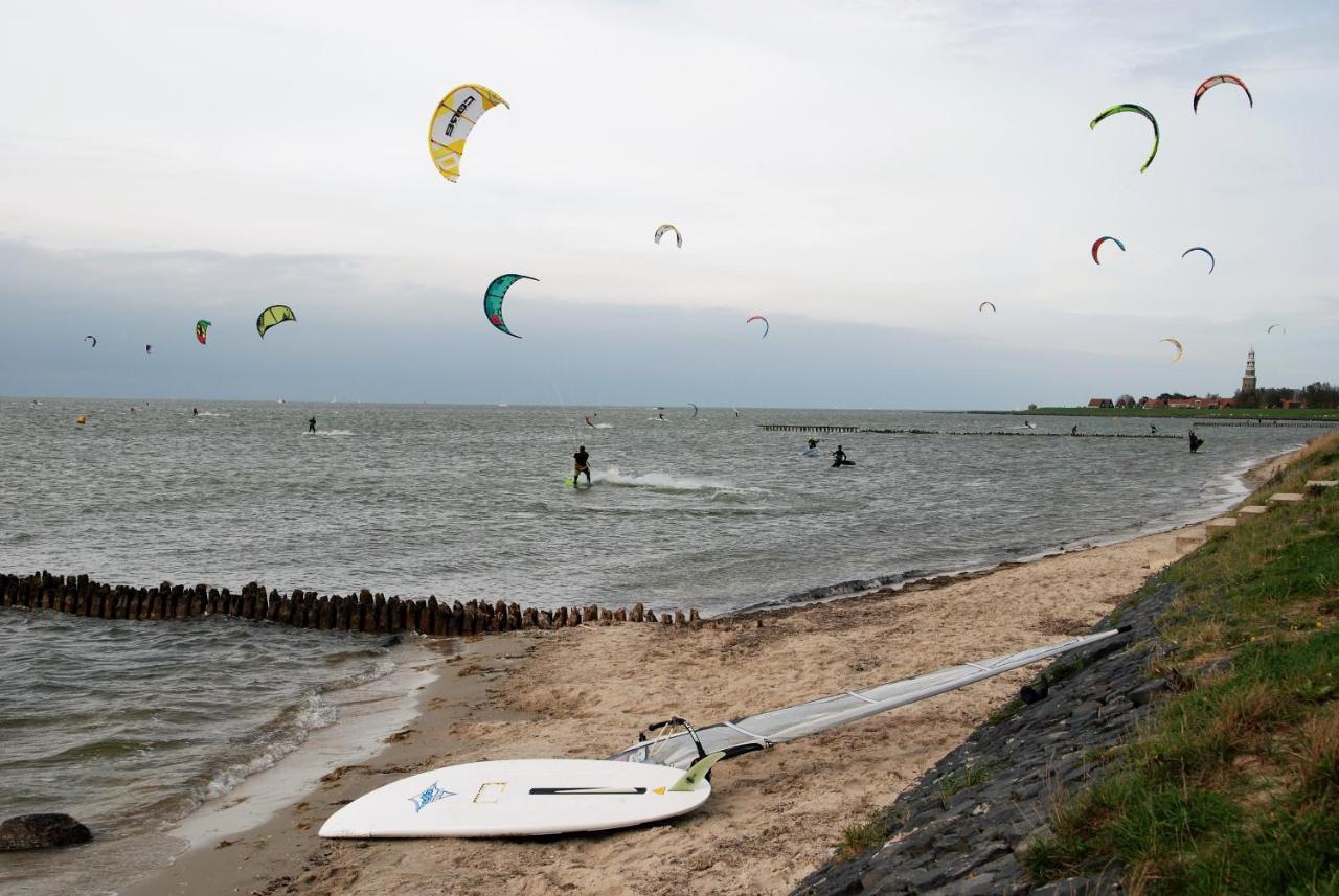 Uit Alle Windstreken Hindeloopen Exterior photo