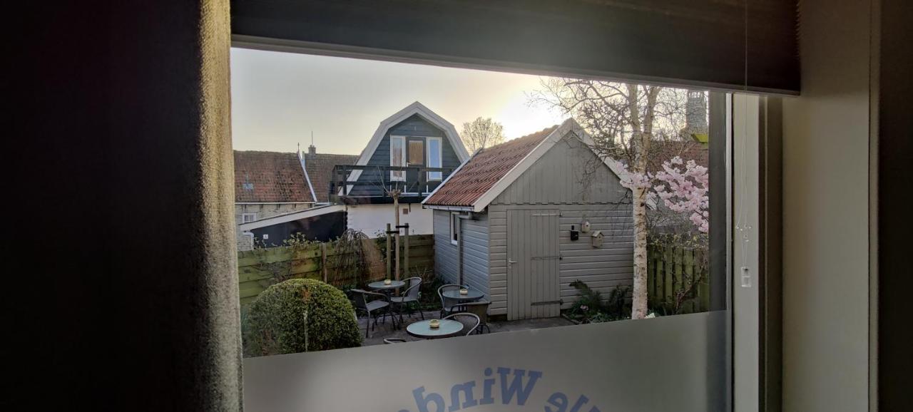 Uit Alle Windstreken Hindeloopen Exterior photo
